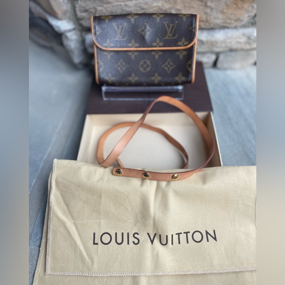 Louis Vuitton Pochette Florentine Monogram Belt Bag Full Inclusion - Picture 1 of 13